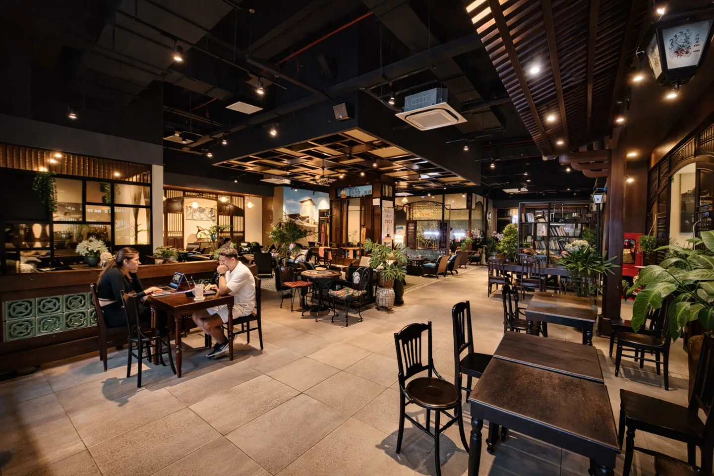 Café tầng trệt RiverGate Residence